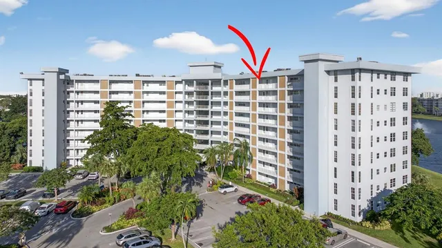 a view of front door and porch