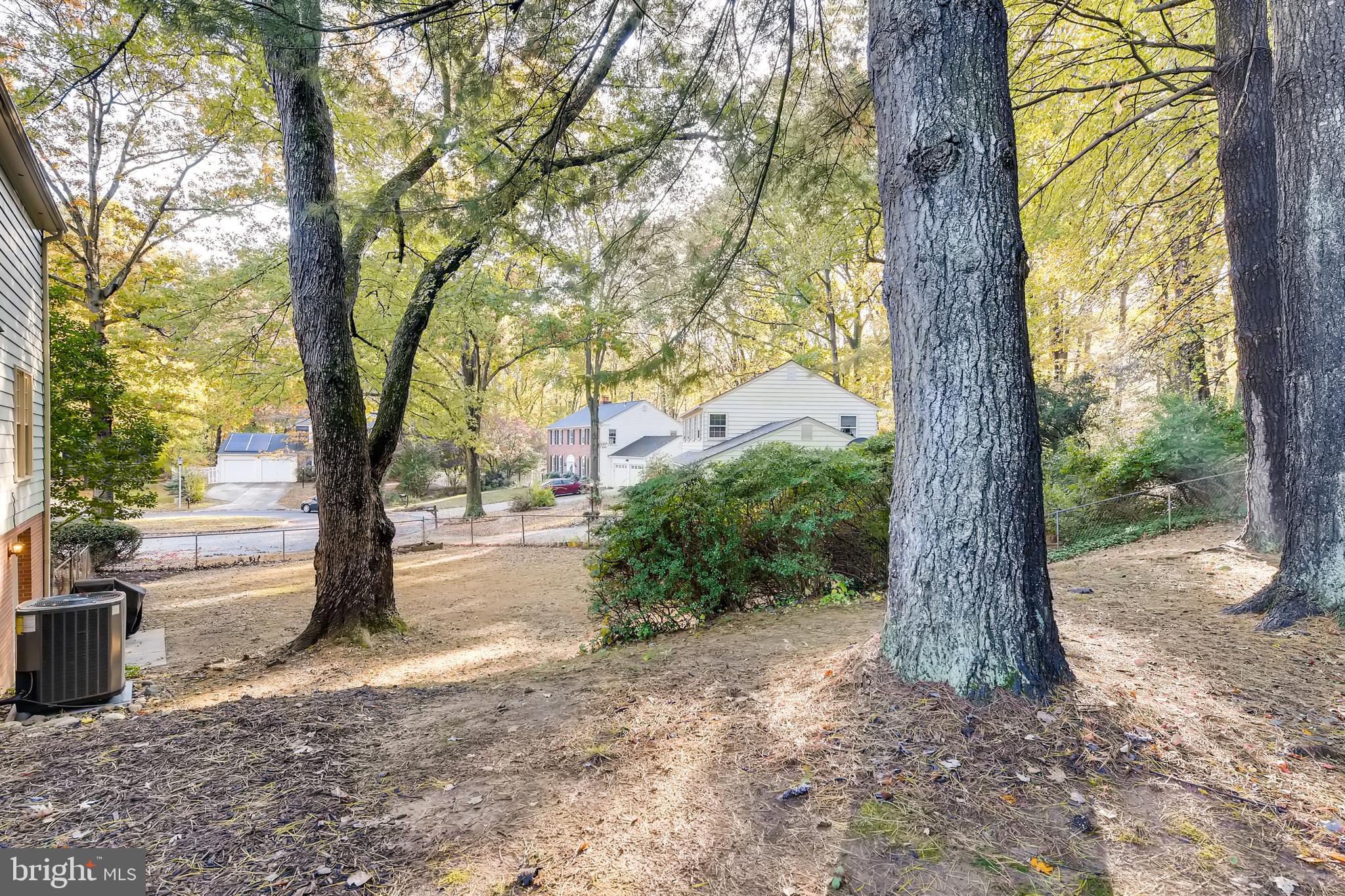 1400 Winding Waye Lane Silver Spring, MD 20902 - Photo 38 of 42 Gallery Image 38