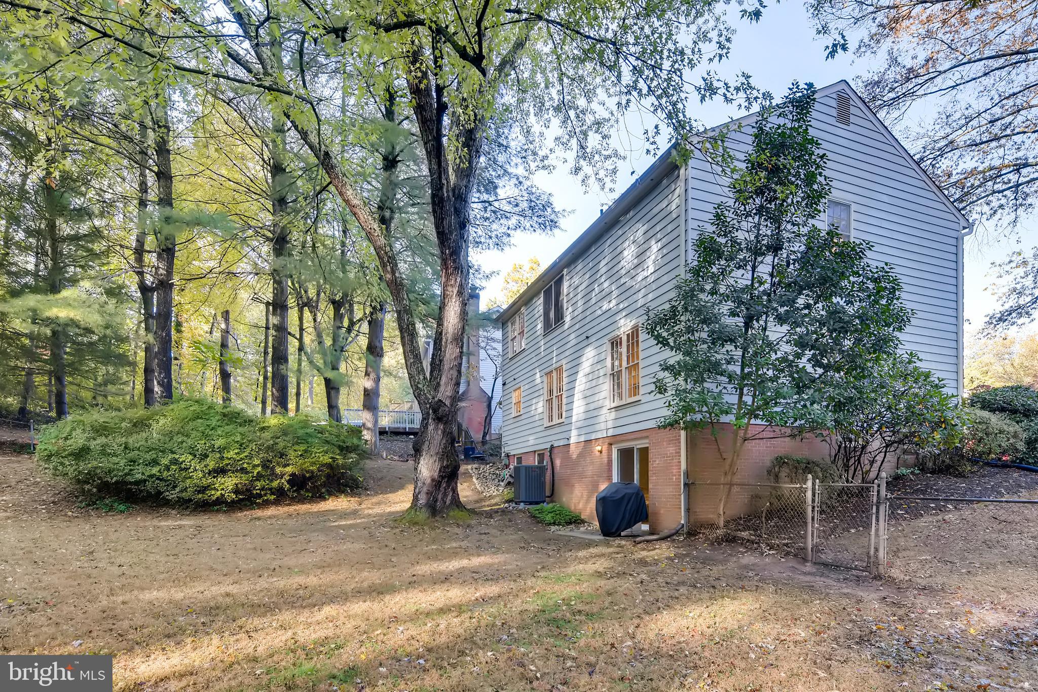 1400 Winding Waye Lane Silver Spring, MD 20902 - Photo 39 of 42 Gallery Image 39