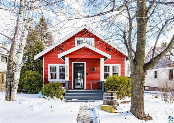 $749,900 | 5162 London Road, Duluth, MN 55804