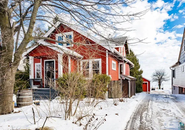 $749,900 | 5162 London Road, Duluth, MN 55804