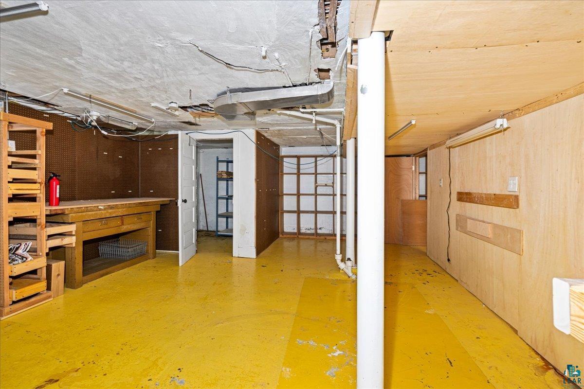 5162 London Road Duluth, MN 55804 - Photo 37 of 60