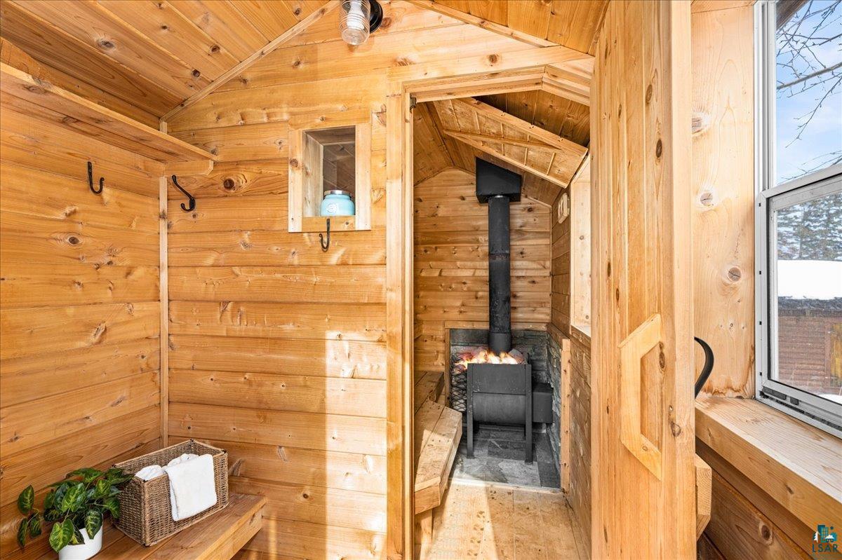 5162 London Road Duluth, MN 55804 - Photo 43 of 60