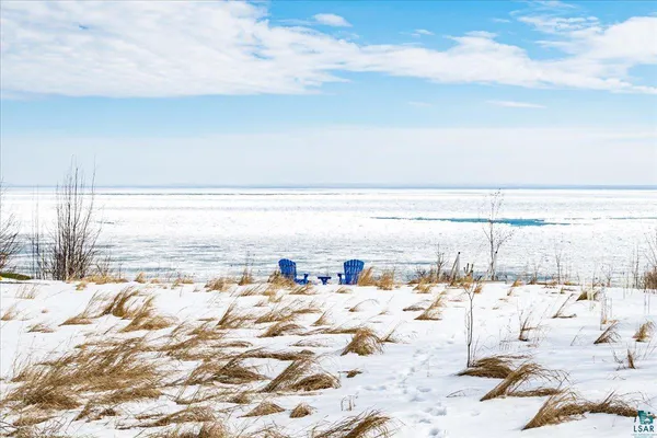 $749,900 | 5162 London Road, Duluth, MN 55804