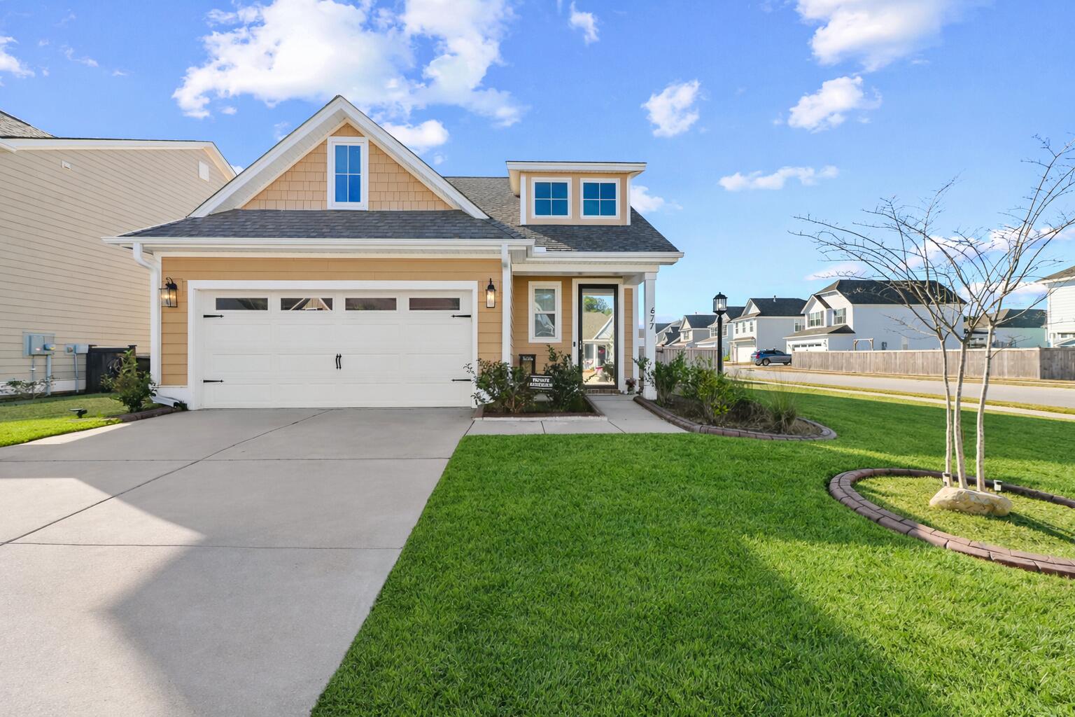 677 Black Pine Road Moncks Corner, SC 29461 - Photo 2 of 38