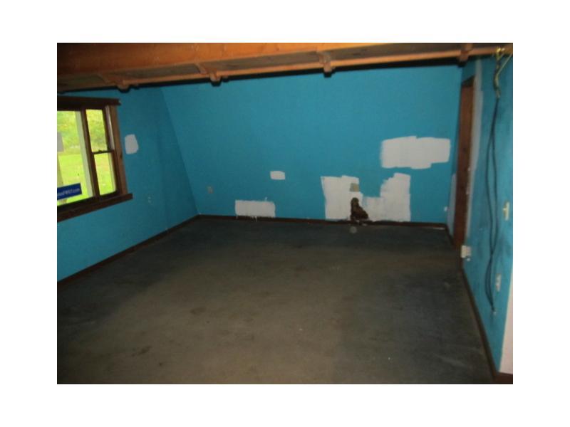 361 Rhodes Lane Brookville, PA 15825 - Photo 6 of 11 Living Room.