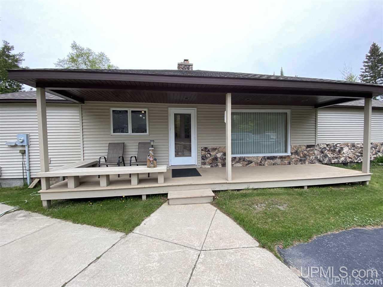 507 N Township Park Road Gulliver, MI 49840 - Photo 8 of 44