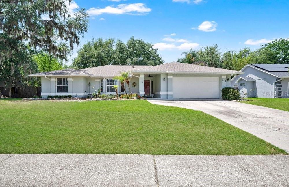 525 Rachael Court Oviedo, FL 32765 - Photo 2 of 37