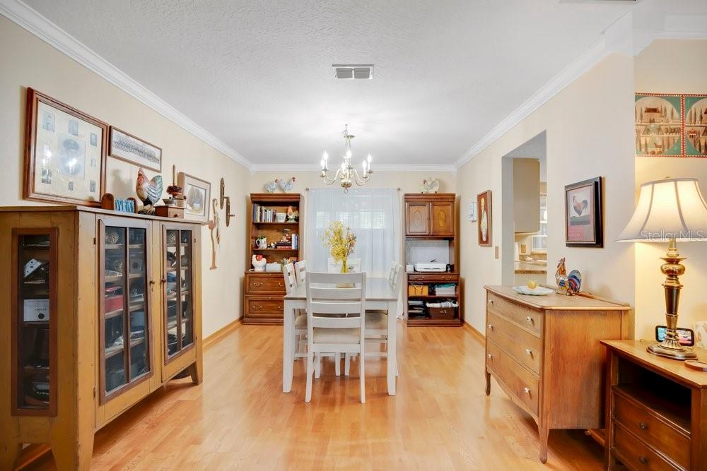 525 Rachael Court Oviedo, FL 32765 - Photo 8 of 37