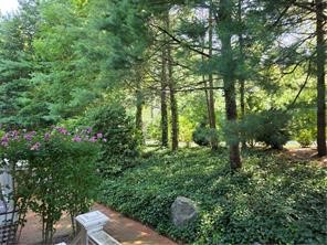 203 Dean Ridge Court Cranston, RI 02920 - Photo 27 of 27