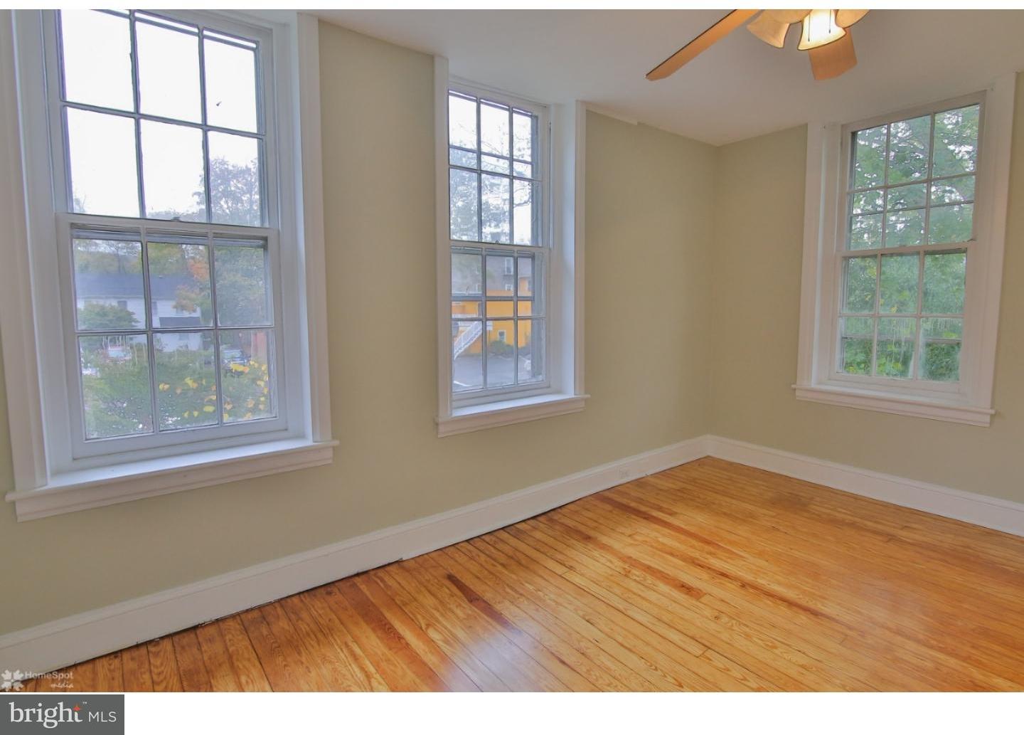 666 Wayside Way Riegelsville, PA 18077 - Photo 12 of 15