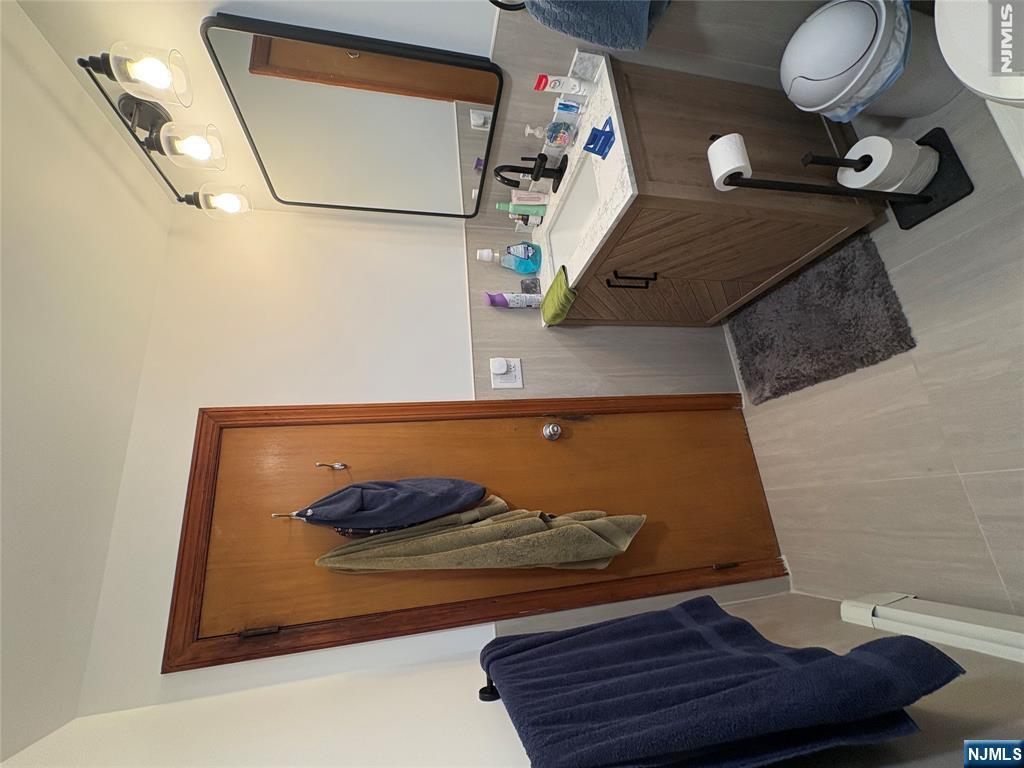 839 Riverside Avenue, Unit 2 Lyndhurst, NJ 07071 - Photo 21 of 25 Gallery Image 21