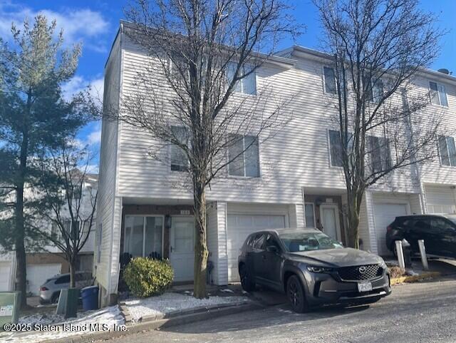 a car parked in front of a building