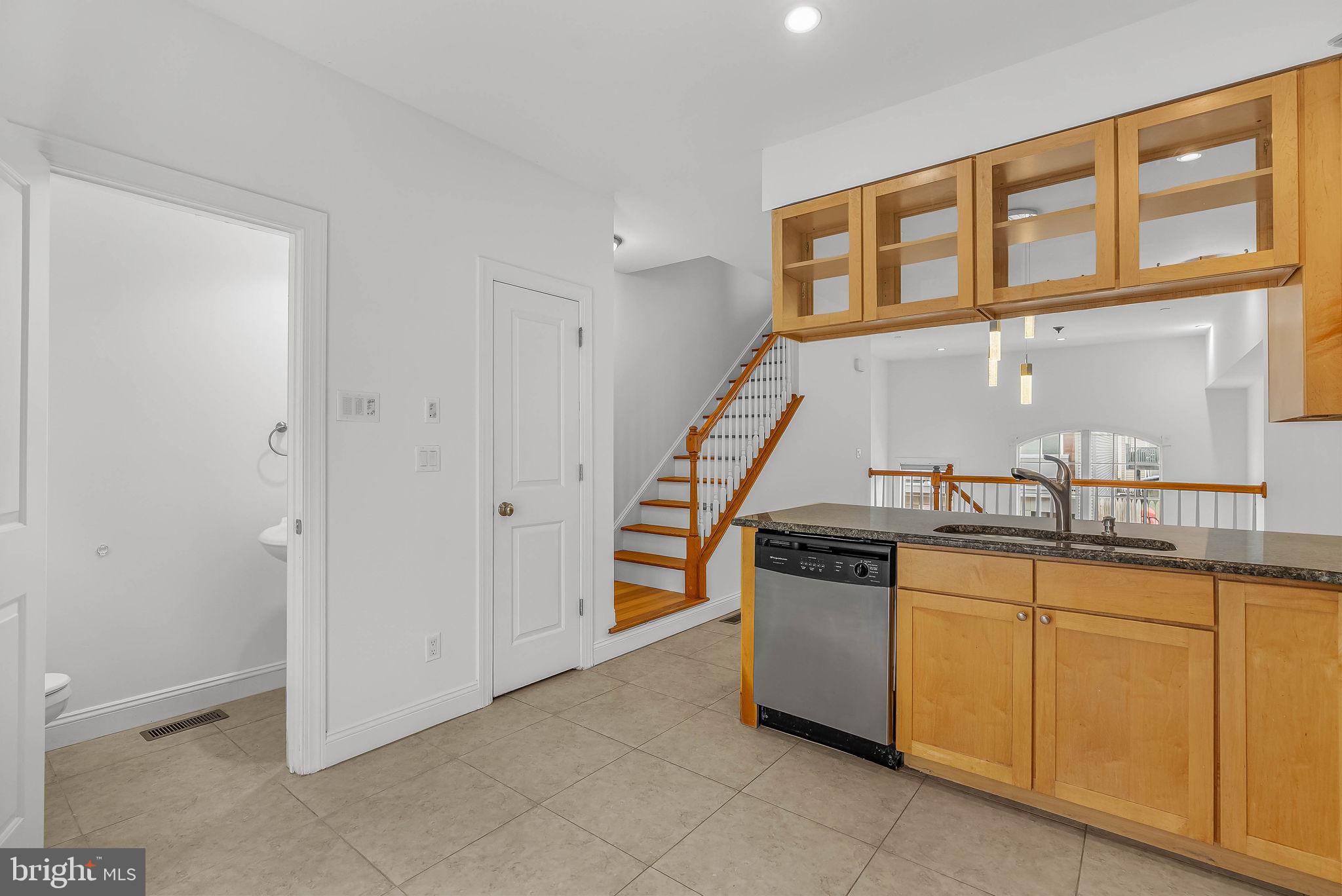 1007 North 3rd Street, Unit D Philadelphia, PA 19123 - Photo 24 of 34