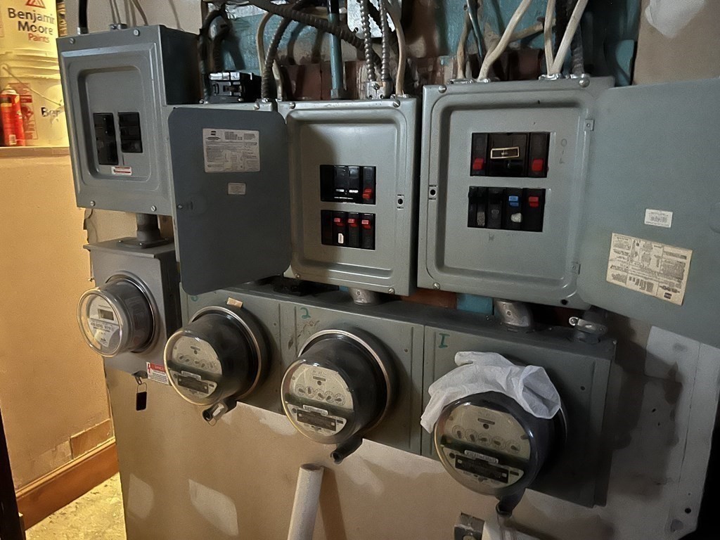 90 Forbes Street Boston, MA 02130 - Photo 20 of 22 a front view of a house with washer and dryer