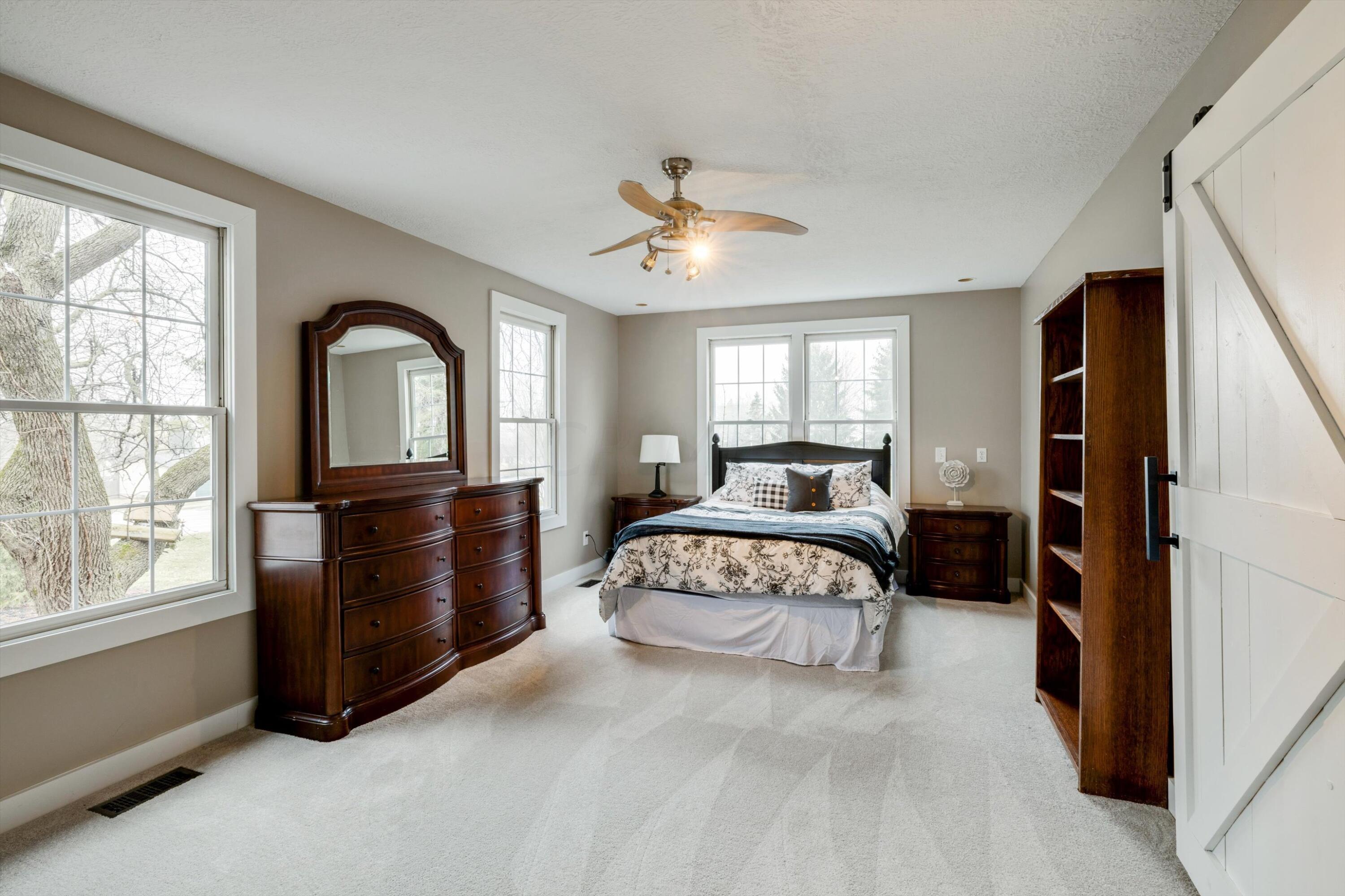 5240 Worthington Road Galena, OH 43021 - Photo 25 of 74 entry lvl bed