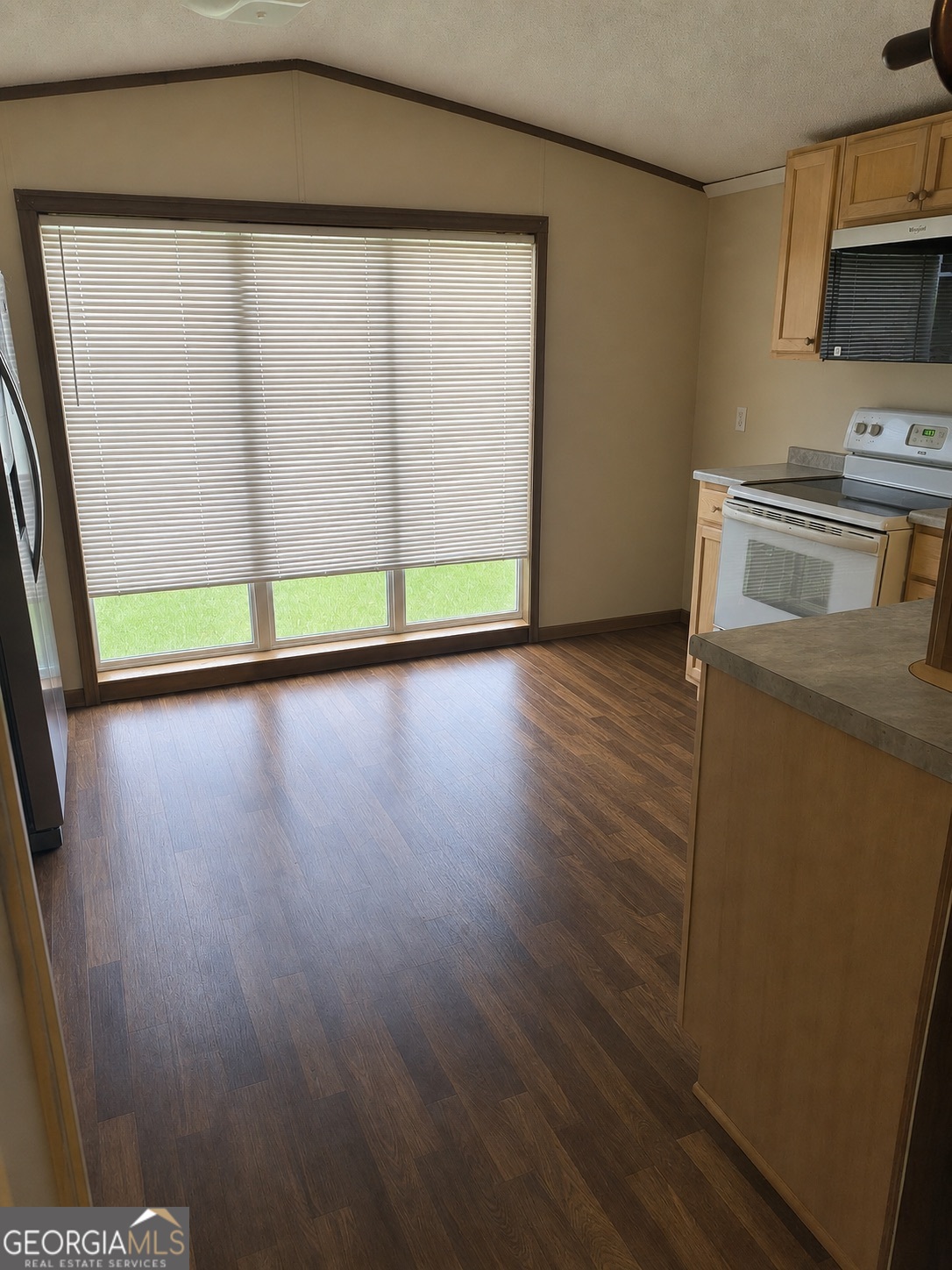 6178 Offerman Loop Patterson, GA 31557 - Photo 4 of 10