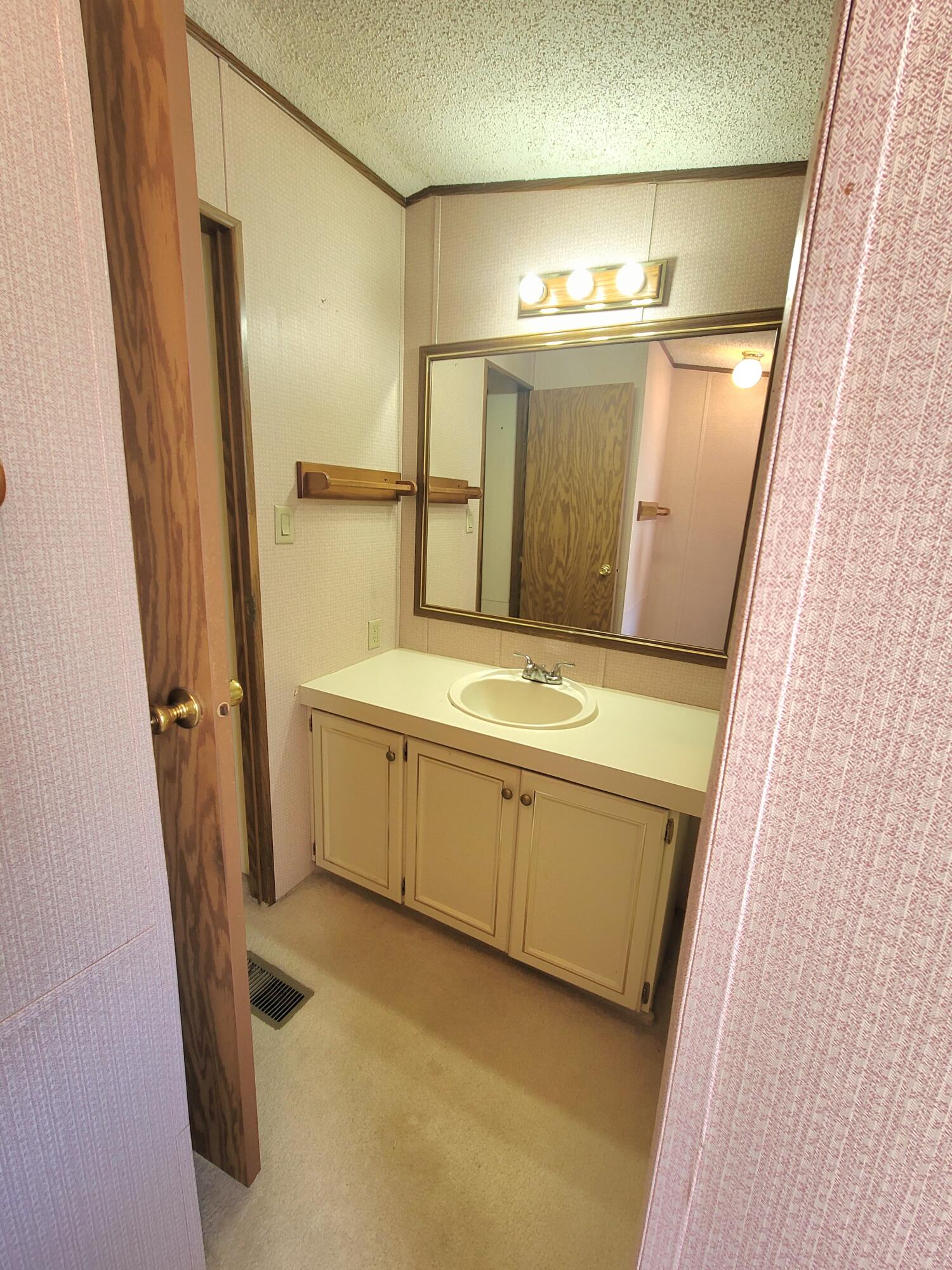 63 Sunset Drive Springfield, OH 45504 - Photo 25 of 30