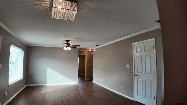 $1,700 | 1108 Woodlands Park Drive, Lindale, TX 75771