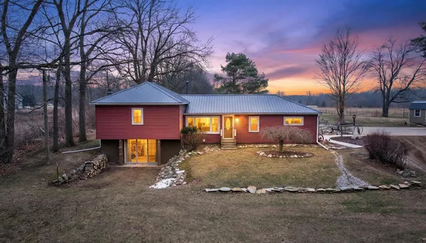 $299,900 | 3465 East Bacon Road, Hillsdale, MI 49242