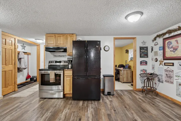 $299,900 | 3465 East Bacon Road, Hillsdale, MI 49242