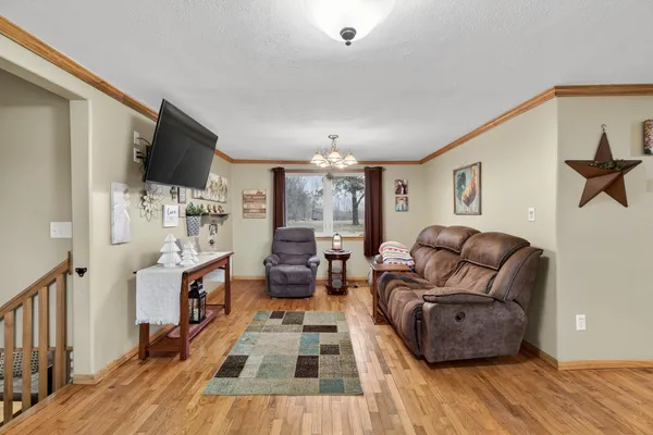 $299,900 | 3465 East Bacon Road, Hillsdale, MI 49242