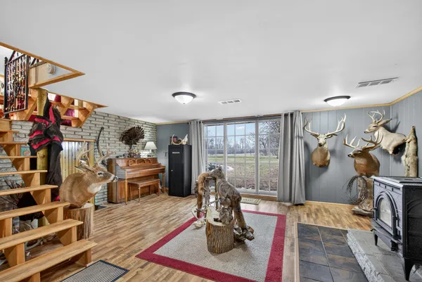 $299,900 | 3465 East Bacon Road, Hillsdale, MI 49242