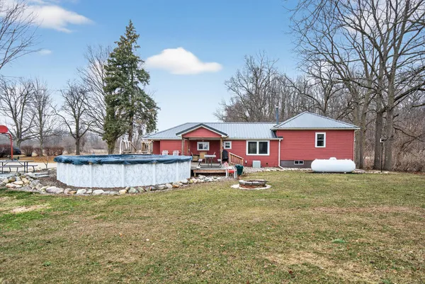 $299,900 | 3465 East Bacon Road, Hillsdale, MI 49242