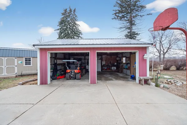 $299,900 | 3465 East Bacon Road, Hillsdale, MI 49242