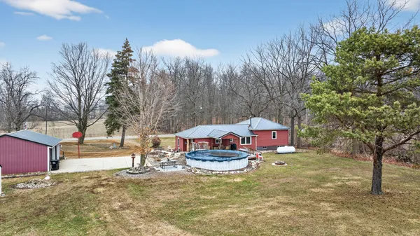 $299,900 | 3465 East Bacon Road, Hillsdale, MI 49242
