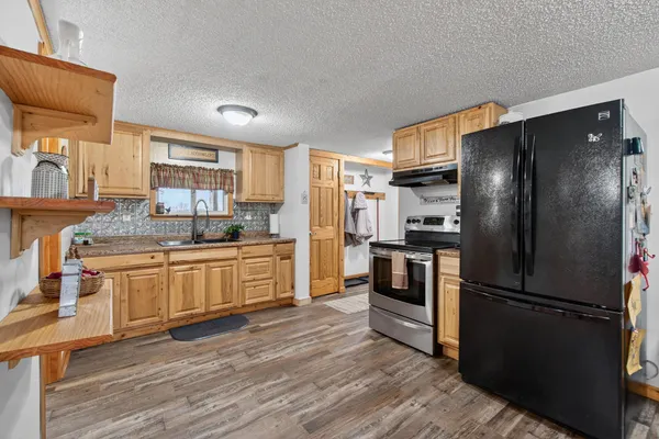 $299,900 | 3465 East Bacon Road, Hillsdale, MI 49242