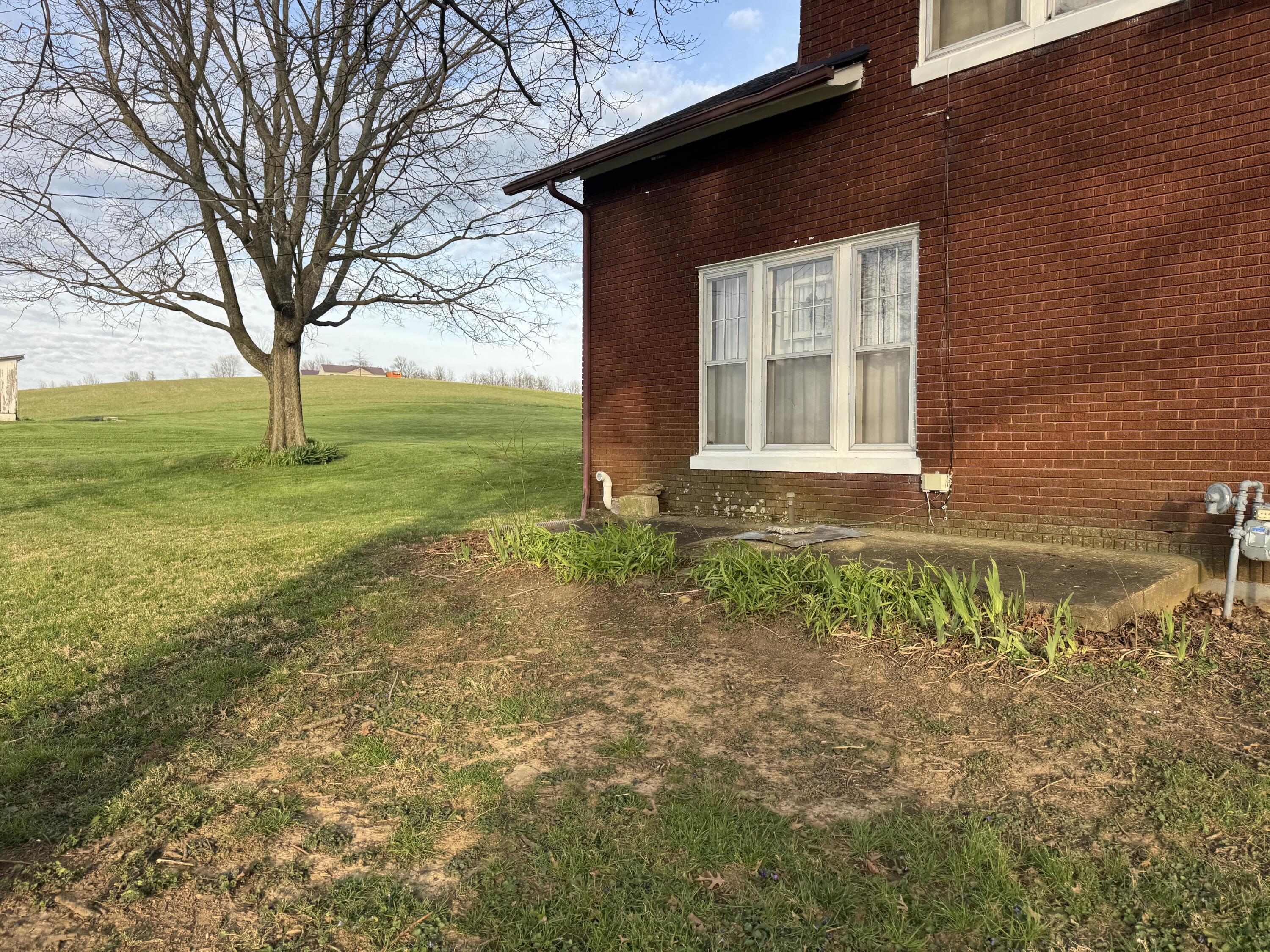 130 East Union Road Carlisle, KY 40311 - Photo 7 of 82 IMG_6777