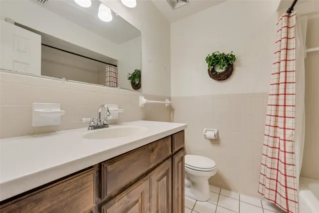 $525,000 | 215 Surveyors Road, Krugerville, TX 76227