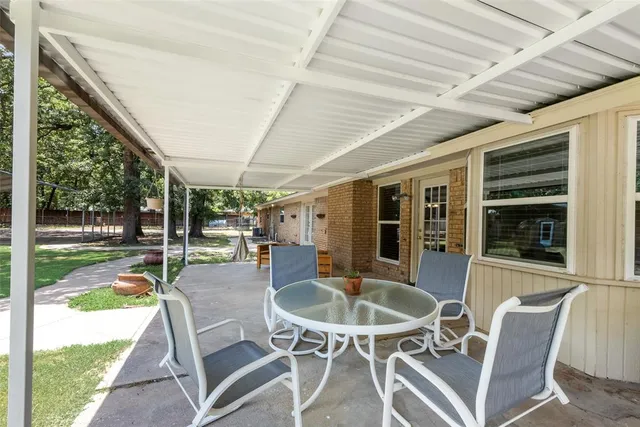 $525,000 | 215 Surveyors Road, Krugerville, TX 76227