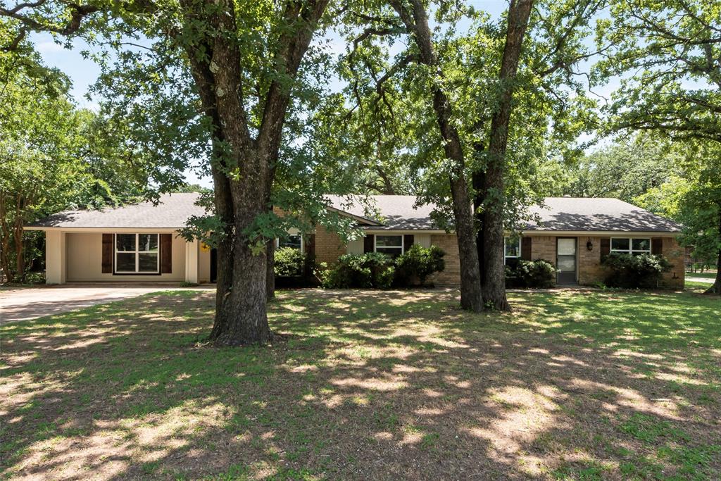 215 Surveyors Road Krugerville, TX 76227 - Photo 6 of 39