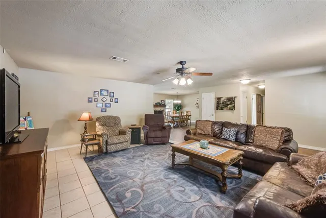 $525,000 | 215 Surveyors Road, Krugerville, TX 76227