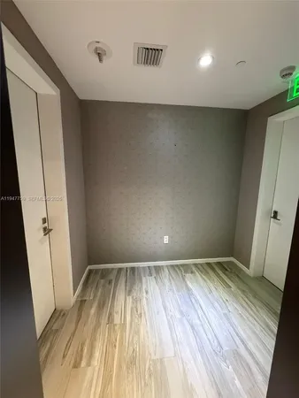 $6,800 | 801 South Miami Avenue, Unit 1804, Miami, FL 33131