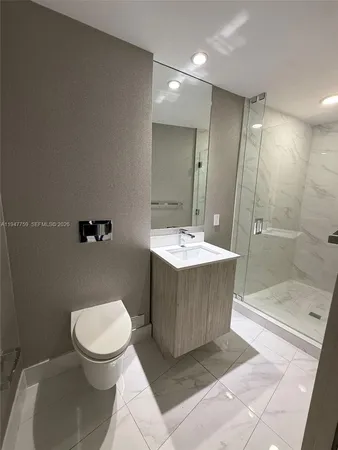 $6,800 | 801 South Miami Avenue, Unit 1804, Miami, FL 33131
