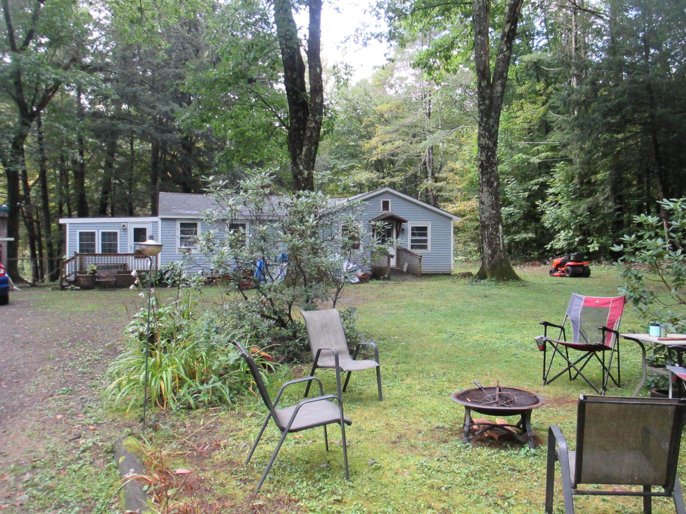 34 Joslin Road Keene, NH 03431 - Photo 2 of 32
