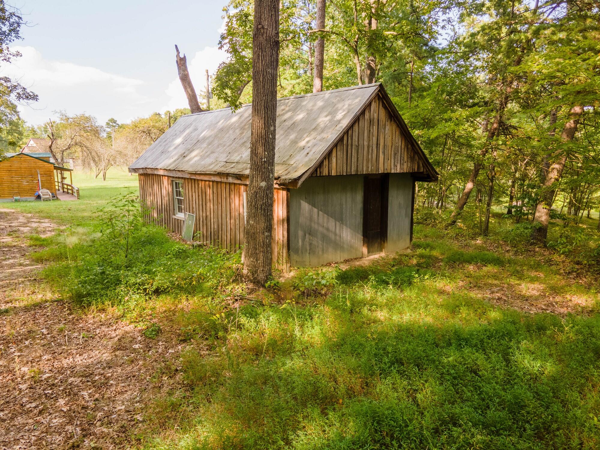 229 Flatwoods Frozen Camp Road Corbin, KY 40701 - Photo 21 of 46 36 - DJI_0682-HDR