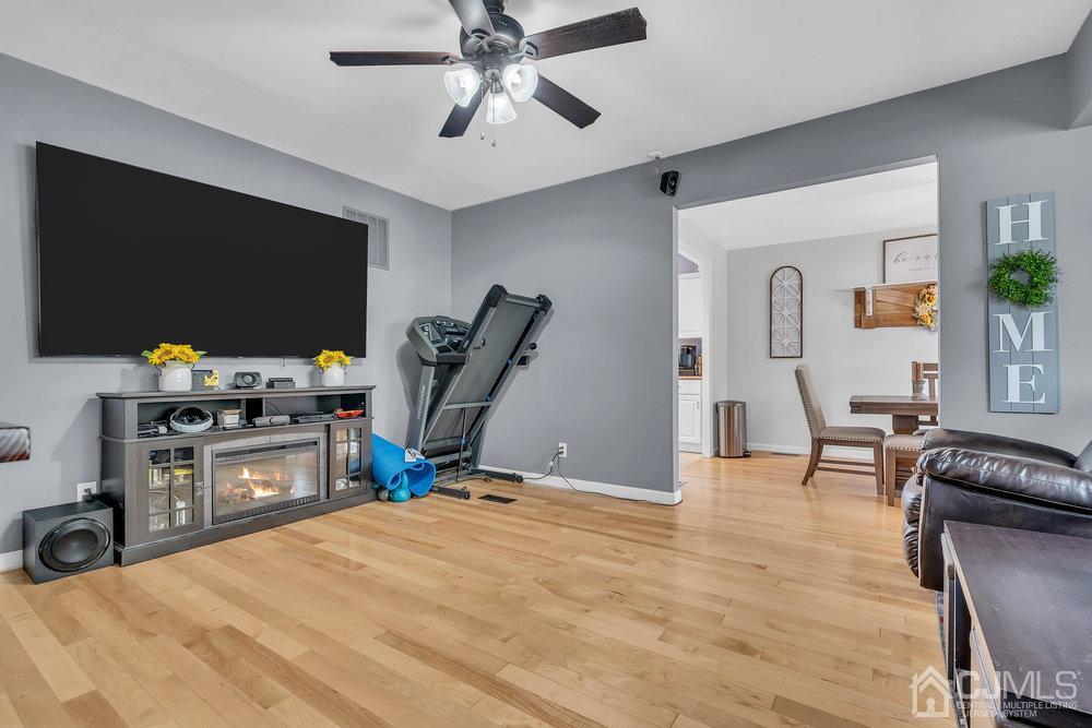 1690 Holly Road North Brunswick, NJ 08902 - Photo 6 of 20 Gallery Image 6