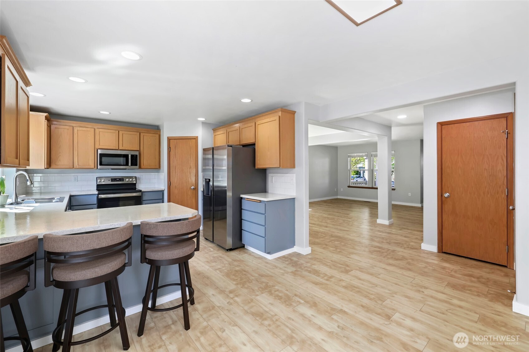 6948 Inlay Street Southeast Lacey, WA 98513 - Photo 11 of 37 Gallery Image 11