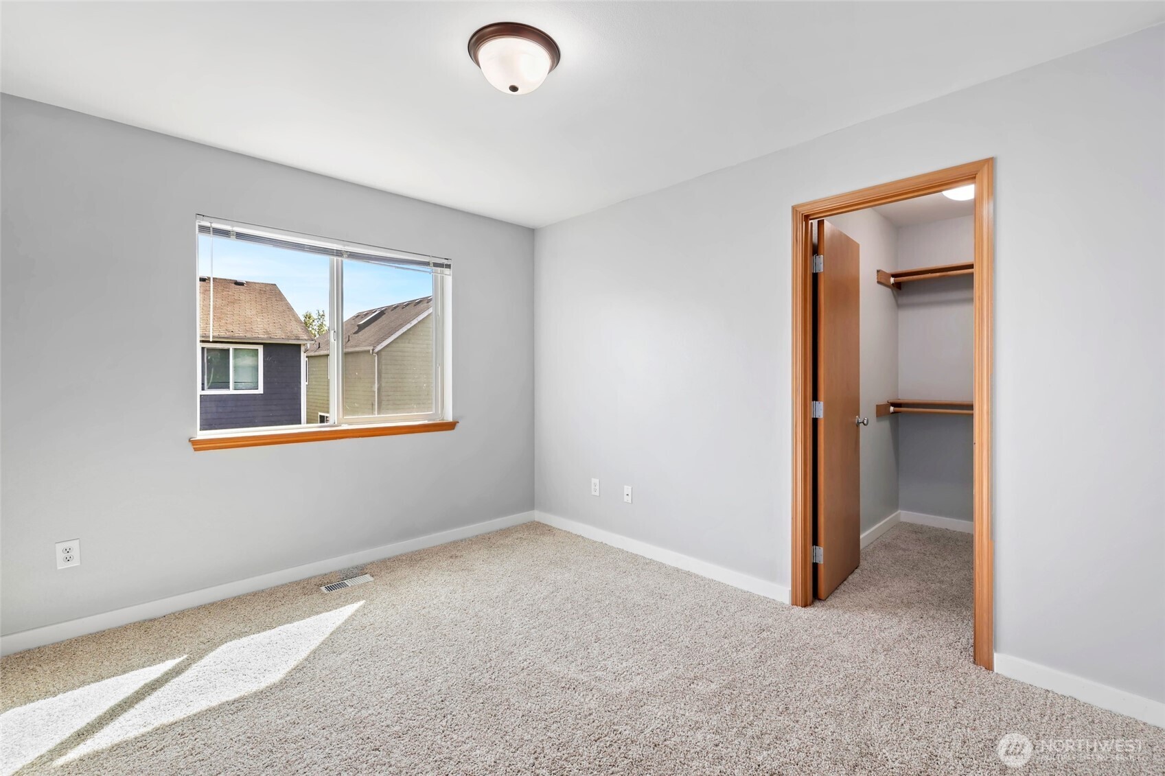 6948 Inlay Street Southeast Lacey, WA 98513 - Photo 28 of 37 Gallery Image 28