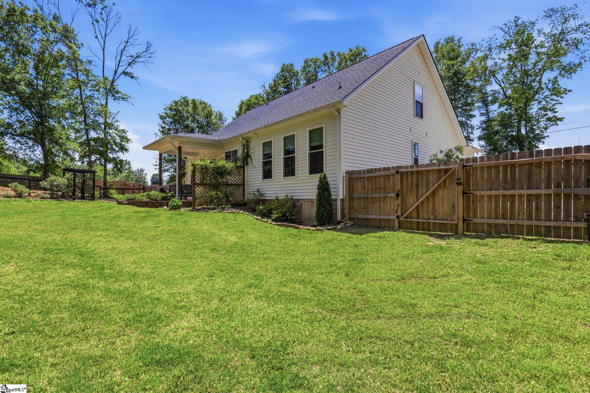 1347 Griffin Mill Road Easley, SC 29640 - Photo 6 of 50 Gallery Image 6