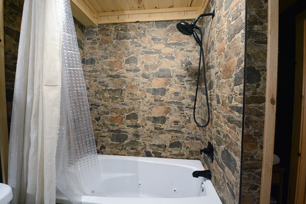 908 Bryan View Road Sevierville, TN 37862 - Photo 22 of 37 Gallery Image 22