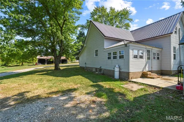 $965,000 | 1477 Bell Ford Road, Marshfield, MO 65706