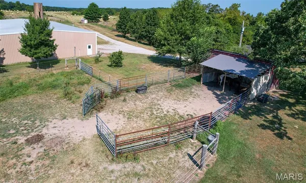 $965,000 | 1477 Bell Ford Road, Marshfield, MO 65706