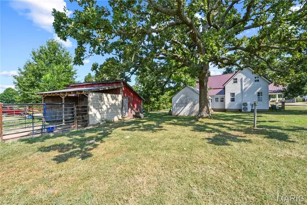 $965,000 | 1477 Bell Ford Road, Marshfield, MO 65706