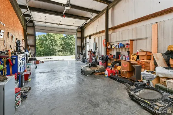 $965,000 | 1477 Bell Ford Road, Marshfield, MO 65706
