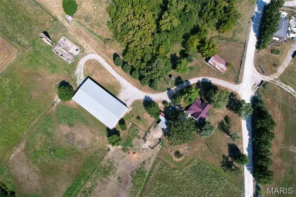 $965,000 | 1477 Bell Ford Road, Marshfield, MO 65706